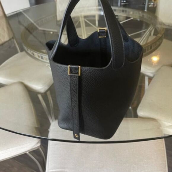 HERMES Taurillon Clemence Picotin Lock 18 PM - Picture 2 of 4